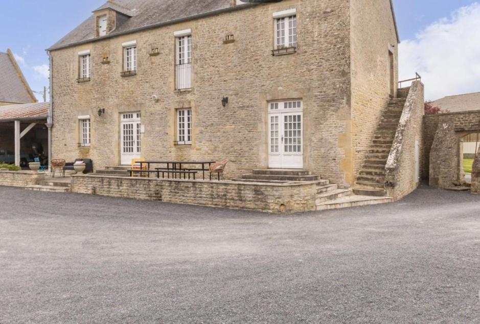 Grand Gite De La Ferme De La Tourelle Longues-sur-Mer Exterior photo